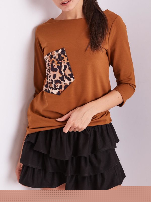 Velkoobchod Hnedá halenka se zvířecím motivem